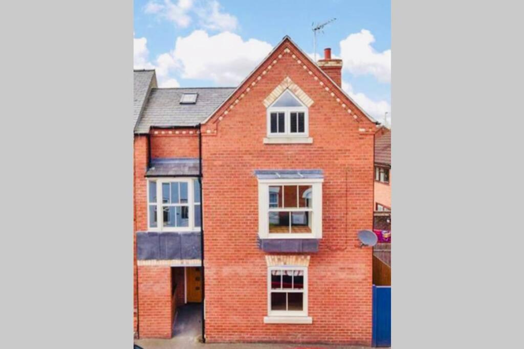 Boutique Townhouse Uphill Lincoln Villa Eksteriør bilde